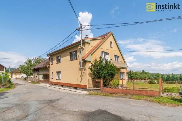 RD 5+kk /2xB/G (1.844m2), Sluhov - Kolinec, okr. Klatovy | Reality.iDNES.cz 