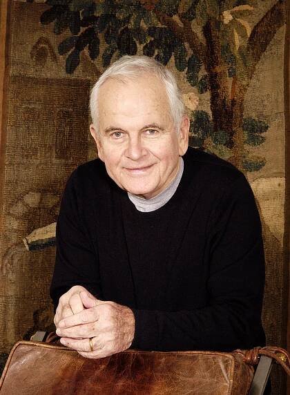 Ian Holm, Malleable Actor Who Played Lear and a Hobbit, Dies at 88