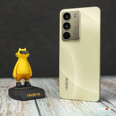 Waterproof Budget Phone? realme C75 Review