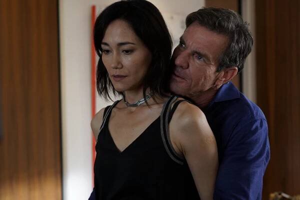 Nebezpečné umění - A Half Inch - Z filmu - Sandrine Holt, Dennis Quaid
