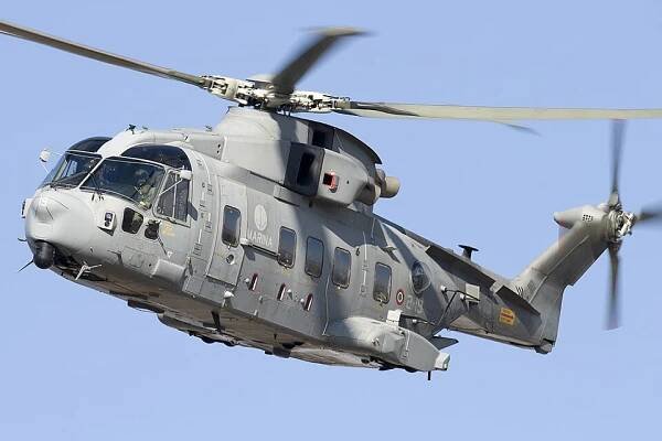 Soubor:Italy - Navy EHI EH-101 Mk410.jpg – Wikipedie