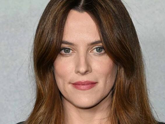 Riley Keough’s Hair Evolution: All Her Best Haircuts, Hairstyles and Hair Colors From 2006 Until Now