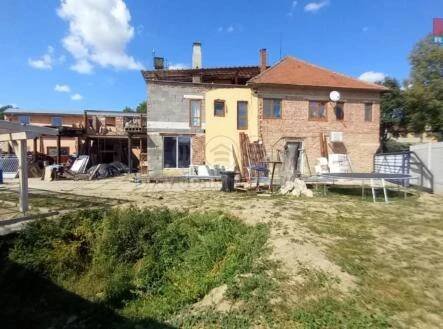 Prodej - dům/vila, 617 m²