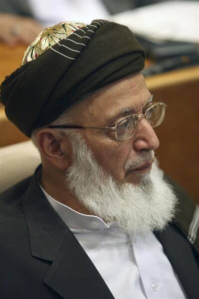 Útočník s bombou v turbanu zavraždil afghánského exprezidenta