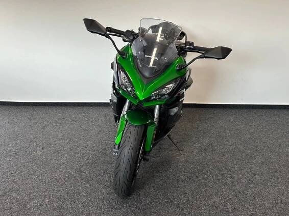 Kawasaki Ninja 1000SX - 4