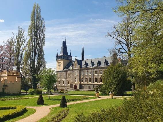 Zruč nad Sázavou a rozhledny - poznáváme Posázaví