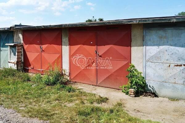 Pronájem garáže 16 m2, Pardubice - Rosice, elektřina – QARA