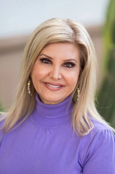 Learn about Debbie Davis of Sleekskin Aesthetics in Scottsdale, Arizona.