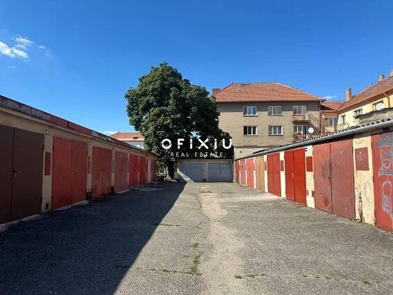 Prodej garáže 20 m2, Blansko