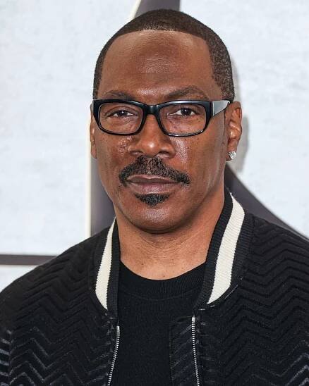 Herec Eddie Murphy nevidí důvod, proč by měl on-line sdílet, co zrovna dělá.