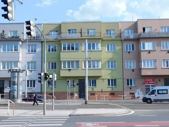 Prodej bytu 2+kk o výměře 48 m2, OV, ul. V Olšinách, Praha 10 - Strašnice || ALVEREALITY