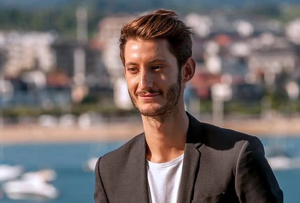 Quand Pierre Niney répond sur RTL à Jamel Debbouze concernant son physique de "Highlander du cinoche"
