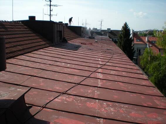 Nátěr střechy SVJ 1000m2 | Nátěry střech, rekonstrukce střech, výškové práce, nátěry fasád