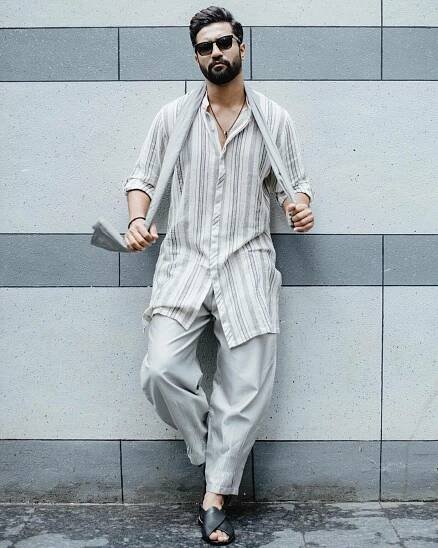Vicky Kaushal : Net Worth, Height, Weight, Age, Affairs, Wiki, Facts and Figures 13
