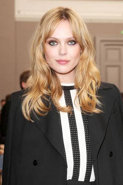 Frida Gustavsson piecey shag haircut