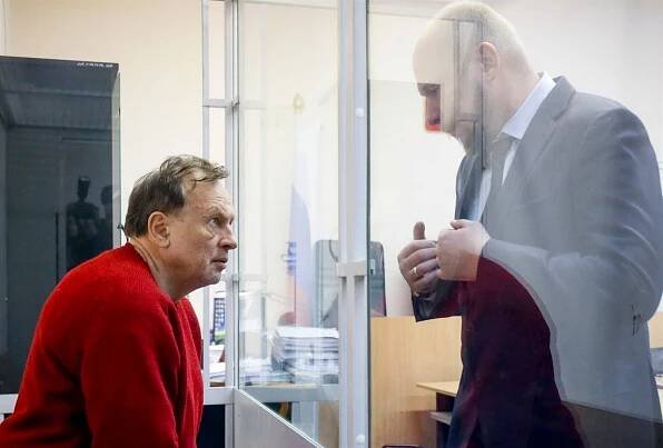 Chtěl být Napoleonem, svou milenku rozčtvrtil. Podle psychiatra je zcela v pořádku