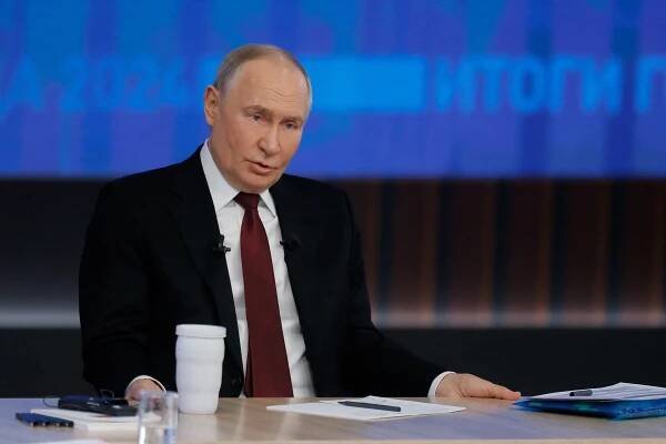 Situace ve válce proti Ukrajině se zásadně mění, ruská ekonomika je v pořádku, ujišťuje Putin