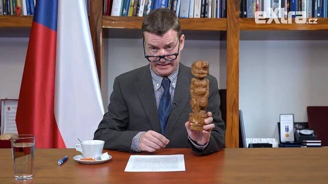 Nesmrtelná kauza Vrbětice a Okamurův skok do tmy