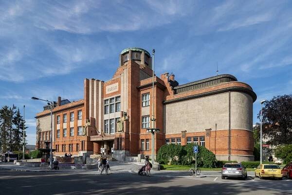 KRÁLOVÉHRADECKÁ MUZEJNÍ NOC 2022 - Muzeum východních Čech v Hradci Králové