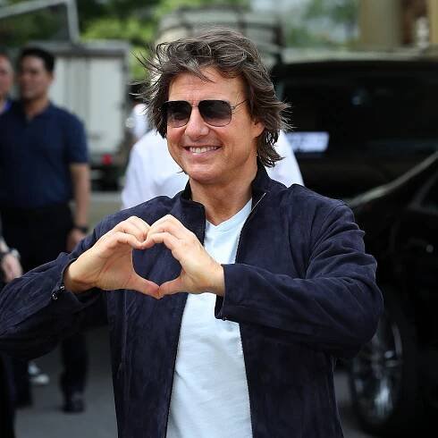 Tom Cruise Endorses Your ‘Barbie’ and ‘Oppenheimer’ Double Feature