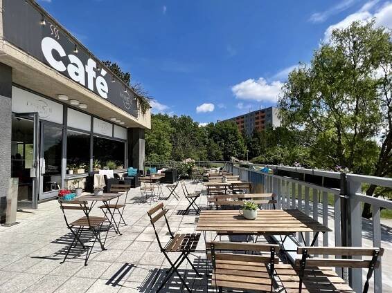 Představuji: příjemnou kavárnu & bistro Nebuď labuť v Kohoutovicích! | www.coolbrnoblog.cz