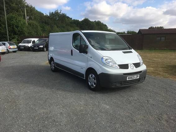 Renault Trafic LWB 2.0 DTI (63 Reg) - Sold - Ymark Vehicle Services
