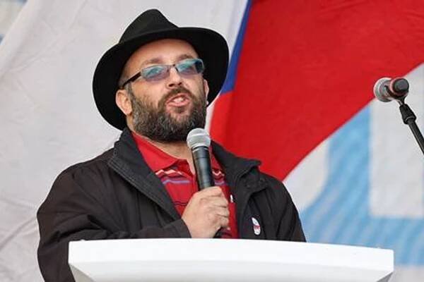 Nabídku mi dala Kateřina Konečná, říká o svém novém postu předsedy hnutí Stačilo! Daniel Sterzik, zvaný Vidlák
