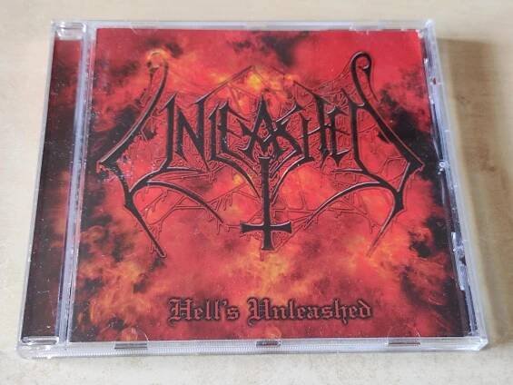 UNLEASHED - Hell's Unleashed / 1.press - Hudba na CD