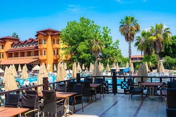 4* hotel v Turecku včetně letenky: all inclusive, bazény, animace pro děti i dospělé