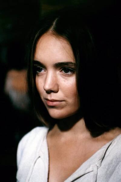 Foto k tématům Lucie Vondráčková, Královský slib – stránka 5