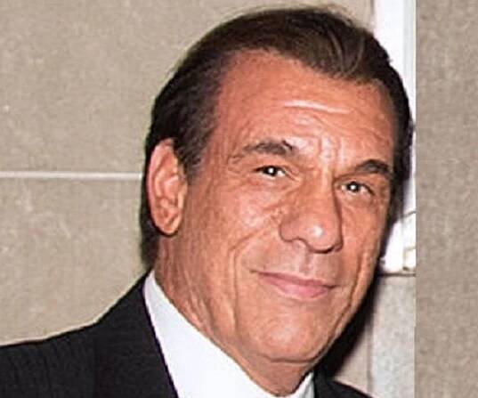 Robert Davi Biography - Facts, Childhood, Family Life & Achievements