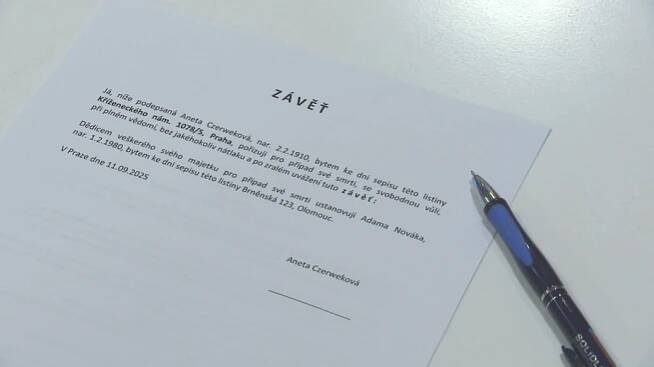 Závěť může pozůstalým ušetřit hádky. Soud uznal i poslední vůli na podtáccích