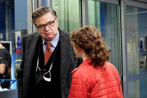Nemocnice Chicago Med - Věci skryté na očích - Z filmu - Oliver Platt