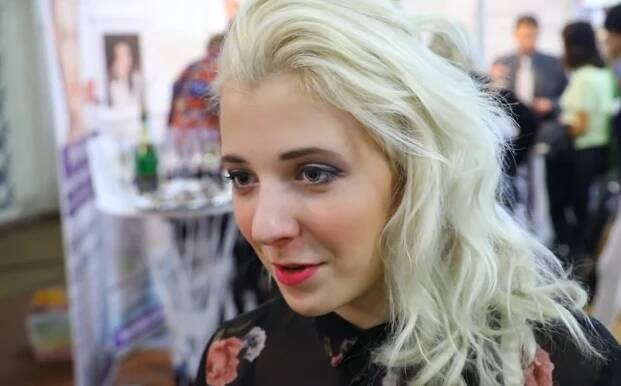Anička Slováčková oslavila 27. narozeniny. „Můj vysněný dárek“: Co zpěvačka dostala k narozeninám - Zivot