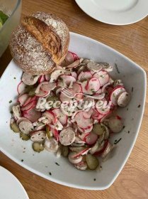 ᐉ Ředkvičkový salát ke grilovanému masu - recepty.eu