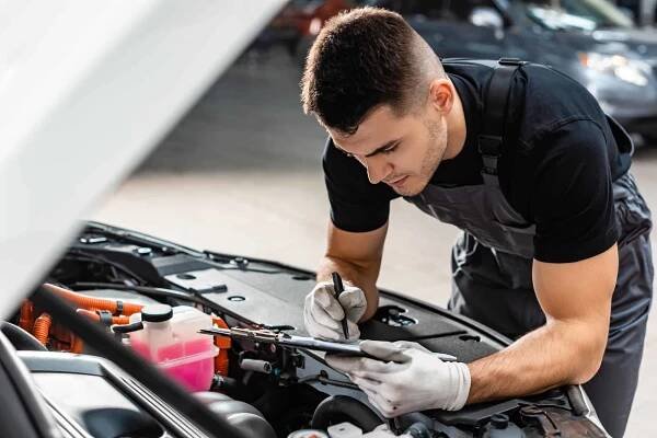 Why Is The Check Engine Light Coming On and Off When Accelerating?
