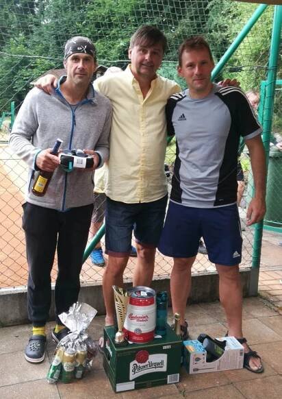 FOTO: Nohejbalový turnaj v Zaječově vyhrál žatecký trojlístek