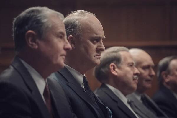Soud s Christine Keelerovou - Z filmu - Tim McInnerny