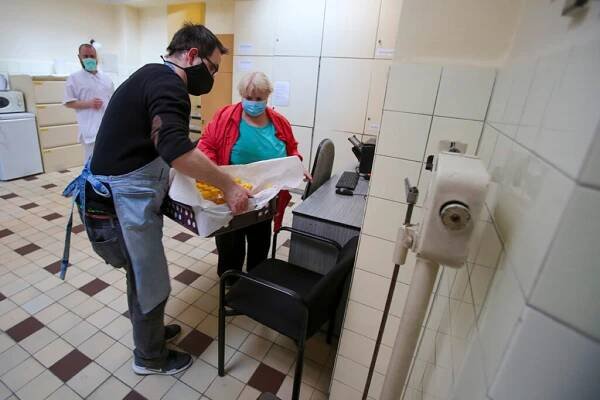Naše pomoc potřebným - Pražské vodovody a kanalizace