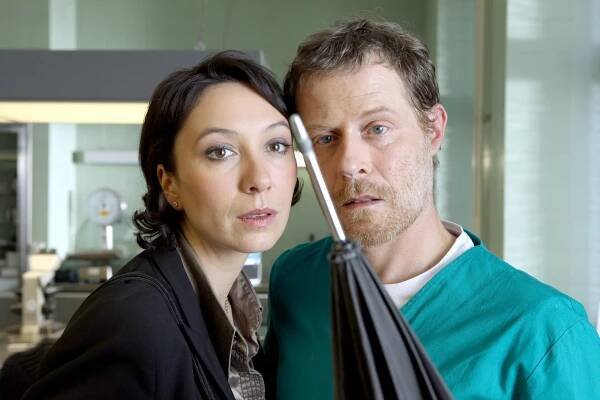 Schnell ermittelt - Jonas Wultz - Z filmu - Ursula Strauss, Andreas Lust