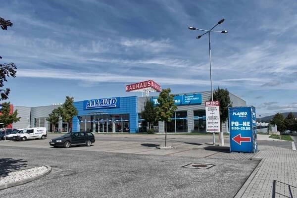 Retail Park Severka Liberec - AAA auto