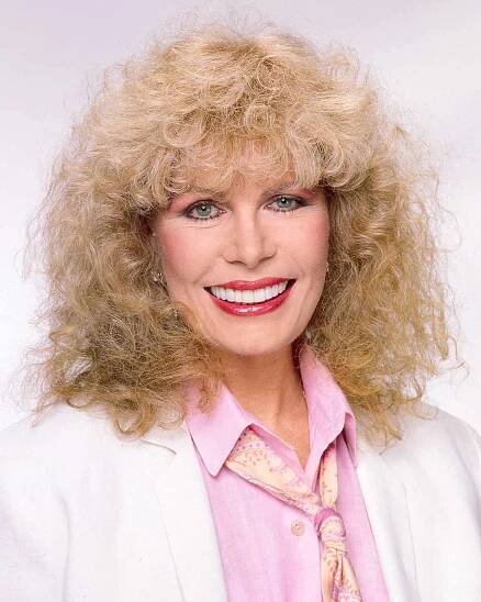 ctress Loretta Swit poses for a portrait in 1990 in Los Angeles, California