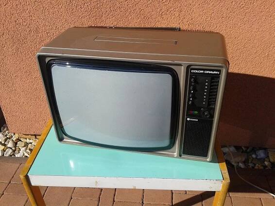 televize TESLA ORAVAN