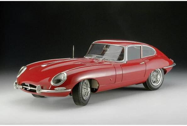Revell 07717 Jaguar E-Type model auta, stavebnice 1:8
