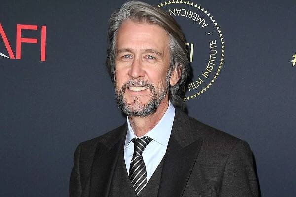 A 'Succession' Star Was Spotted Driving a Press Van in Biden Motorcade: 'Super Nice Guy'