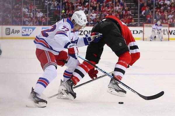 Play off přichází, Chytil září. Navíc bez cestování, chválí si centr Rangers