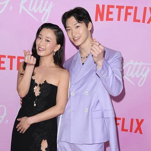 This "XO, Kitty" Scene Was So Awkward for Sang Heon Lee to Do in Front of Sister Gia Kim