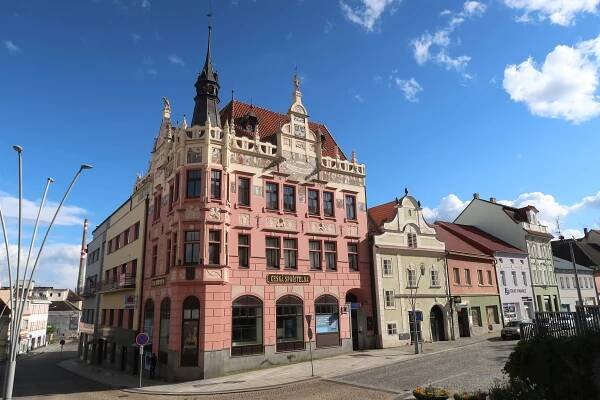 Soubor:Strakonice, Velké náměstí (1).jpg – Wikipedie