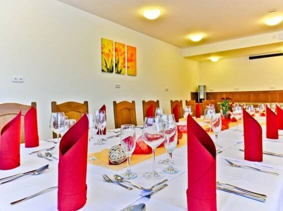Konferenční hotel LUNA 475319020 2