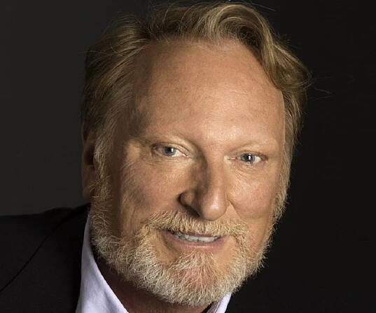 Jeffrey Jones Biography - Facts, Childhood, Family Life & Achievements